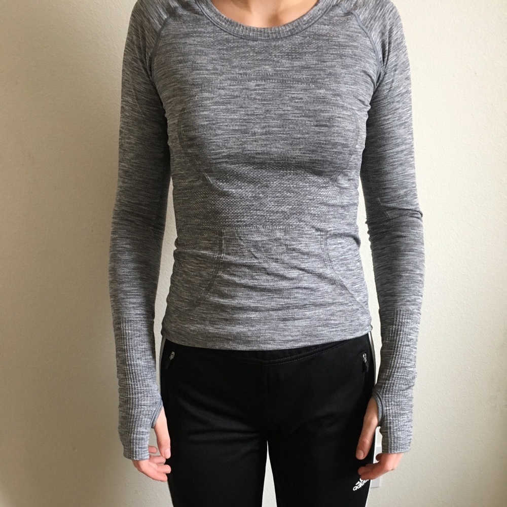 Lulu Lemon long sleeve workout shirt